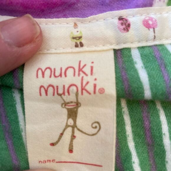 Munki Munki snow globes of famous places magical pj top extra soft flannel - Picture 10 of 12